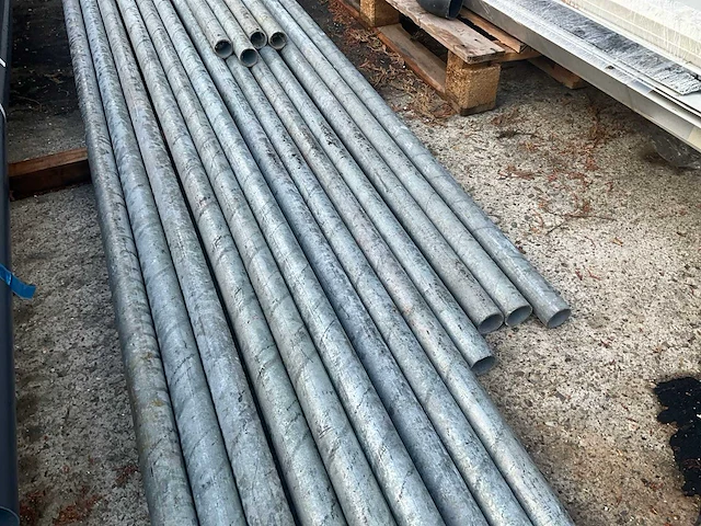 Diverse metalen buizen (16x) - afbeelding 5 van  7
