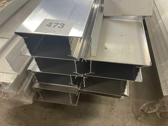 Diverse metalen dakprofielen - afbeelding 4 van  6