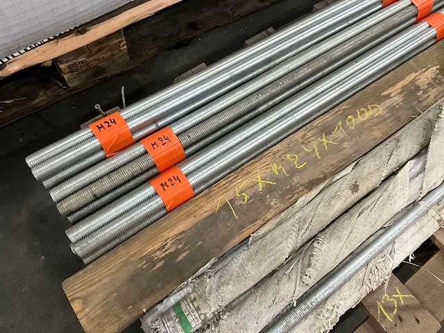 Diverse metalen draadstangen verzinkt pgb (28x) - afbeelding 8 van  8