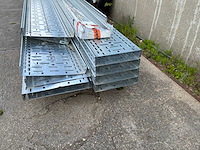 Diverse metalen kabelgoten - afbeelding 1 van  1