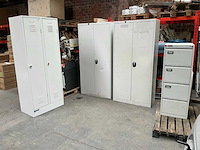 Diverse metalen kasten (4x) - afbeelding 1 van  13