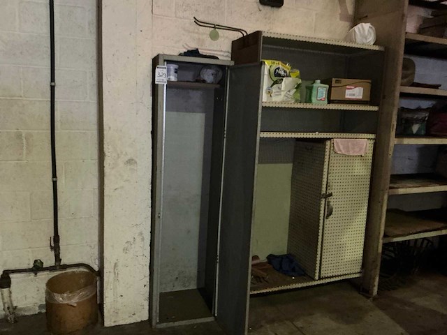 Diverse metalen rekken (2x) - afbeelding 4 van  4