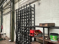 Diverse metalen rekken (3x) - afbeelding 5 van  5
