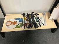 Diverse metalen winkelrekken/displays (3x) - afbeelding 4 van  7