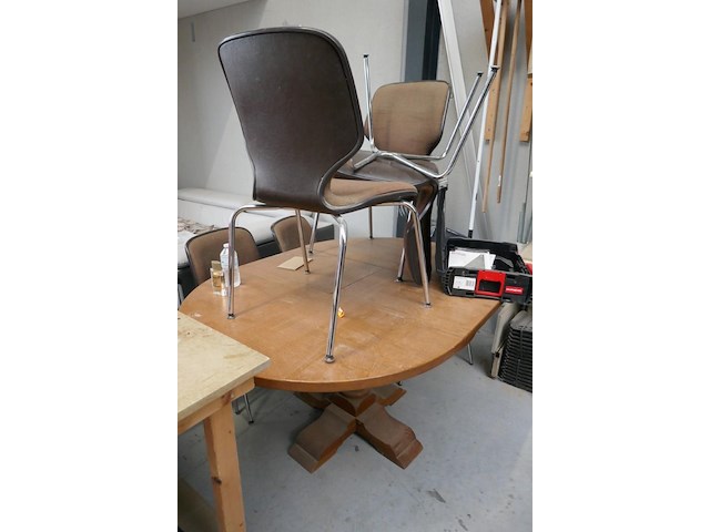 Diverse meubelen - afbeelding 1 van  5