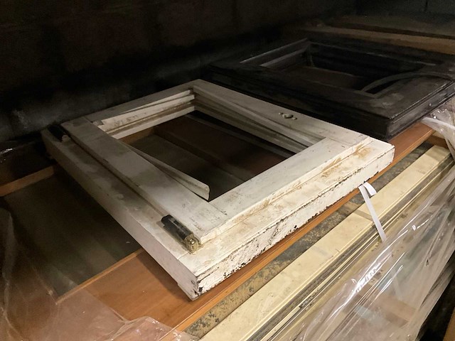 Diverse meubels en binnendeuren - afbeelding 13 van  30