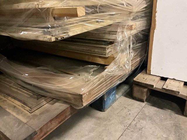 Diverse meubels en binnendeuren - afbeelding 16 van  30