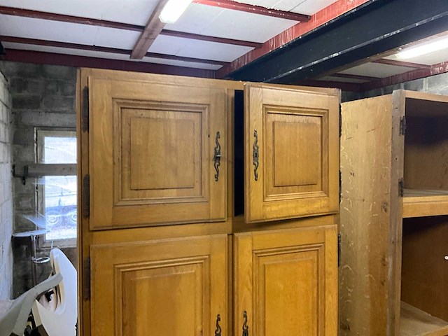 Diverse meubels en binnendeuren - afbeelding 23 van  30