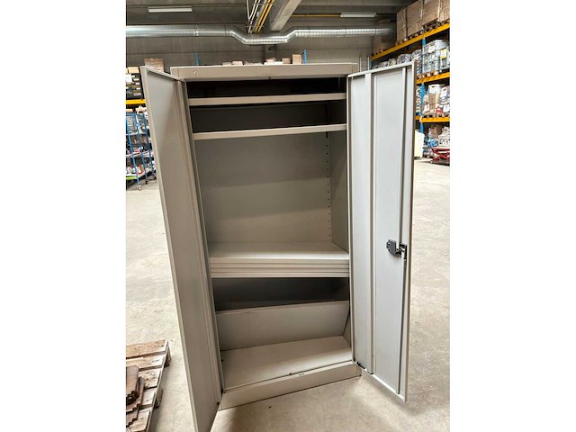 Diverse meubels - afbeelding 5 van  15