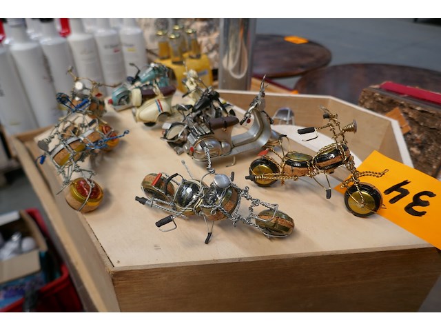 Diverse miniaturen - afbeelding 2 van  3
