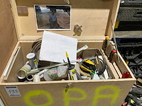 Diverse mobiele houten gereedschapskasten (2x) - afbeelding 2 van  4