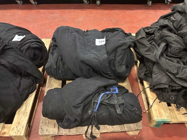 Diverse molton 8m hoog - afbeelding 1 van  1