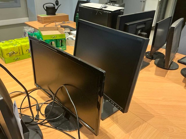Diverse monitoren (3x) - afbeelding 3 van  3