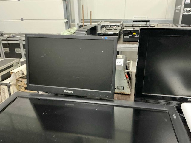 Diverse monitoren (4x) - afbeelding 4 van  5