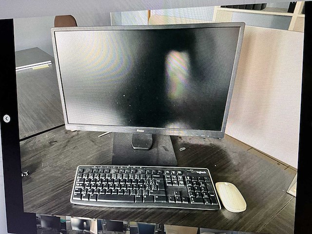 Diverse monitoren/schermen (4x) - afbeelding 3 van  5