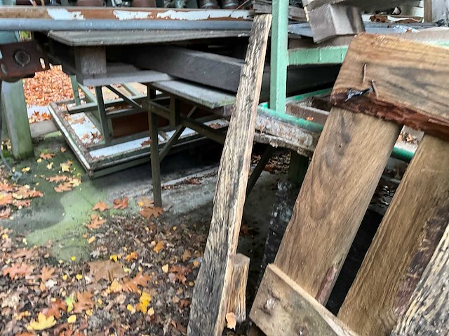 Diverse montagetafels - afbeelding 12 van  12