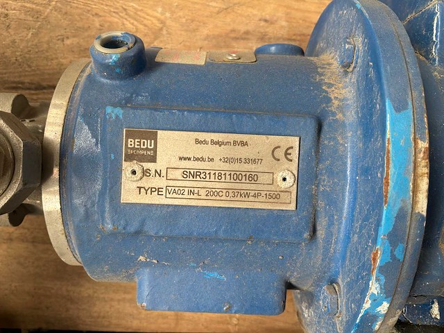 Diverse motoren en centrifugaalpomp (4x) - afbeelding 6 van  6