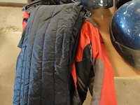 Diverse motorfietskledij + 3 x helm - afbeelding 5 van  6
