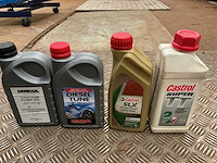 Diverse motorolieen (18x) - afbeelding 1 van  1