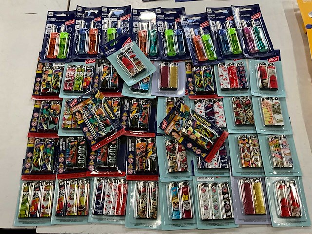 Diverse multi packs aanstekers - afbeelding 1 van  6