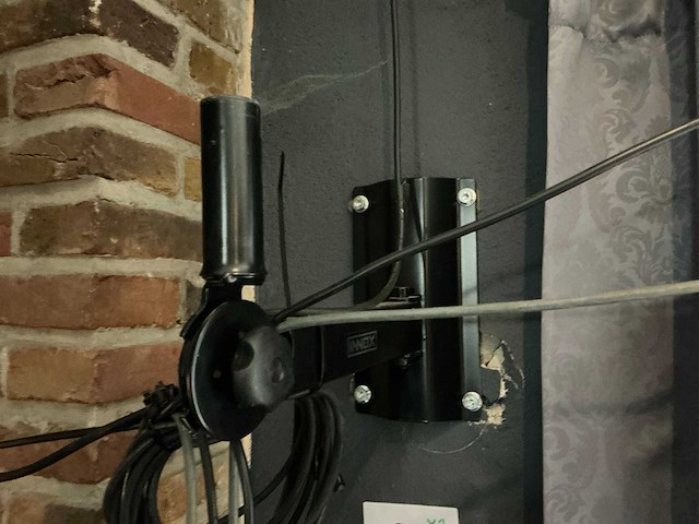 Diverse muurbeugels (2x) - afbeelding 1 van  5