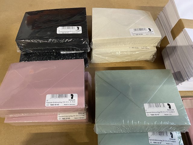 Diverse omslagen - afbeelding 3 van  6