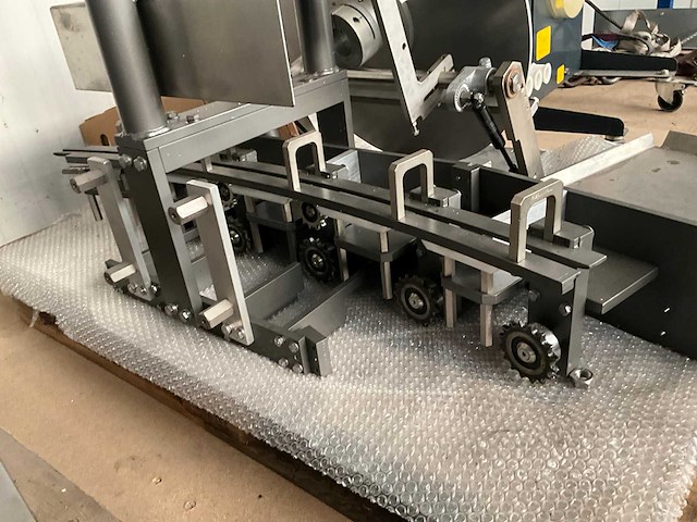 Diverse onderdelen, gereedschappen en accessoires - afbeelding 7 van  11