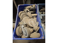 Diverse onderdelen, gereedschappen en accessoires - afbeelding 3 van  3