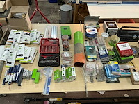 Diverse onderdelen, gereedschappen en accessoires - afbeelding 1 van  18