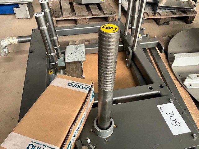 Diverse onderdelen, gereedschappen en accessoires - afbeelding 2 van  11