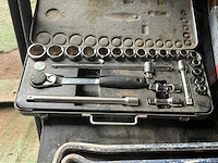 Diverse onderdelen, gereedschappen en accessoires - afbeelding 16 van  31