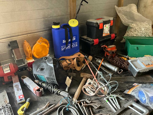 Diverse onderdelen, gereedschappen en accessoires - afbeelding 28 van  31
