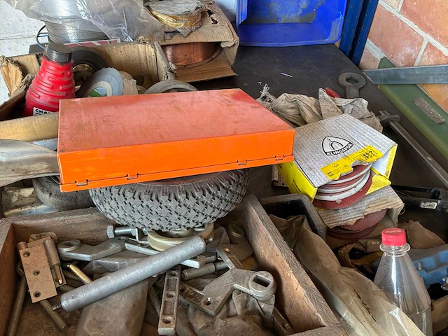 Diverse onderdelen, gereedschappen en accessoires - afbeelding 5 van  8