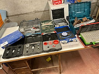 Diverse onderdelen, gereedschappen en accessoires - afbeelding 1 van  19