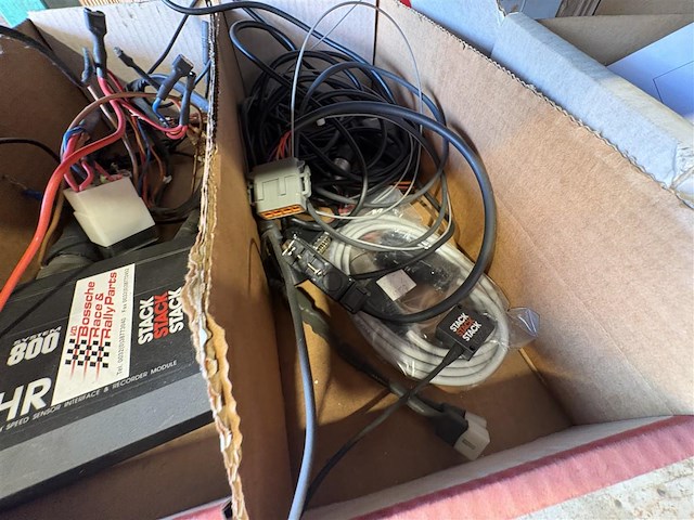 Diverse onderdelen stack - afbeelding 1 van  2