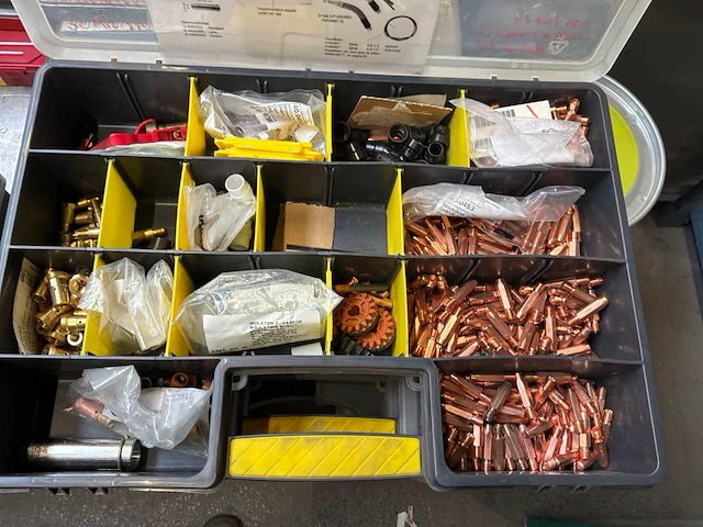 Diverse onderdelen voor lasposten en toortsen - afbeelding 10 van  11
