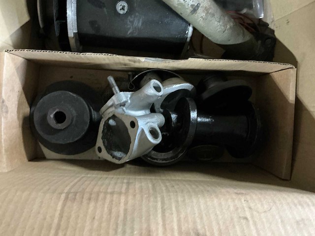 Diverse onderdelen voor triumph tr3 - afbeelding 3 van  6