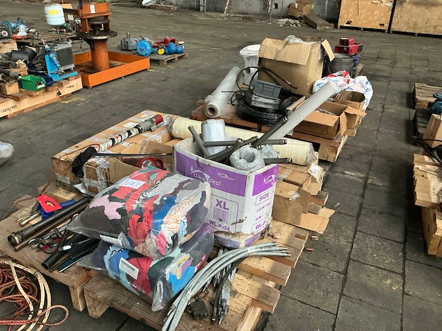 Diverse onderdelen - afbeelding 1 van  14