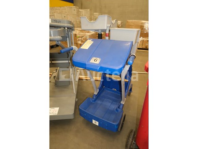 Diverse onderhoudsapparatuur - afbeelding 1 van  8