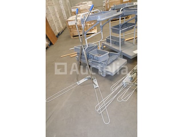 Diverse onderhoudsapparatuur - afbeelding 2 van  8