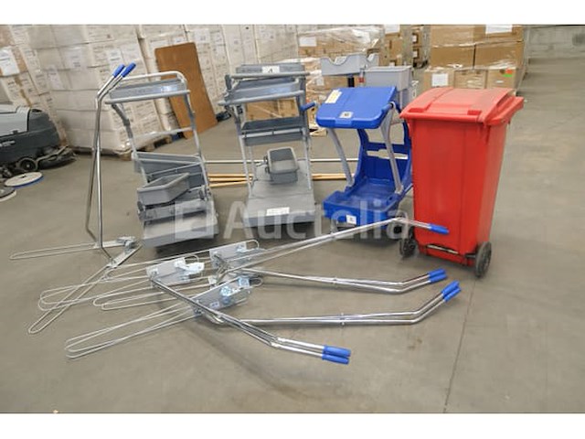 Diverse onderhoudsapparatuur - afbeelding 3 van  8