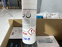 Diverse ontsmettingsproducten (14x12l) + handvrije pompjes (+/-25st)… - afbeelding 15 van  16