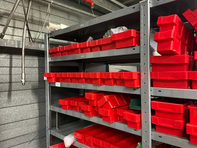 Diverse opbergrekken met inhoud (4x) - afbeelding 8 van  26