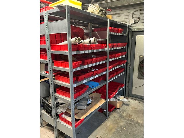 Diverse opbergrekken met inhoud (4x) - afbeelding 20 van  26