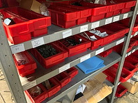 Diverse opbergrekken met inhoud (4x) - afbeelding 22 van  26