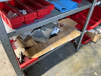 Diverse opbergrekken met inhoud (4x) - afbeelding 23 van  26