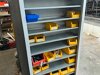 Diverse opbergrekken met inhoud diversen (4x) en opbergkasten (2x) - afbeelding 19 van  34