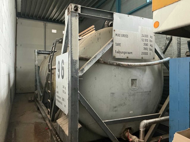 Diverse opslagtanks (4x) - afbeelding 2 van  8