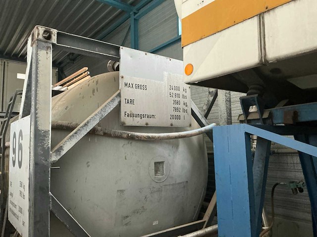 Diverse opslagtanks (4x) - afbeelding 4 van  8