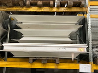 Diverse opzetstukken, kaders en koepelverhogingen (18x) - afbeelding 2 van  9